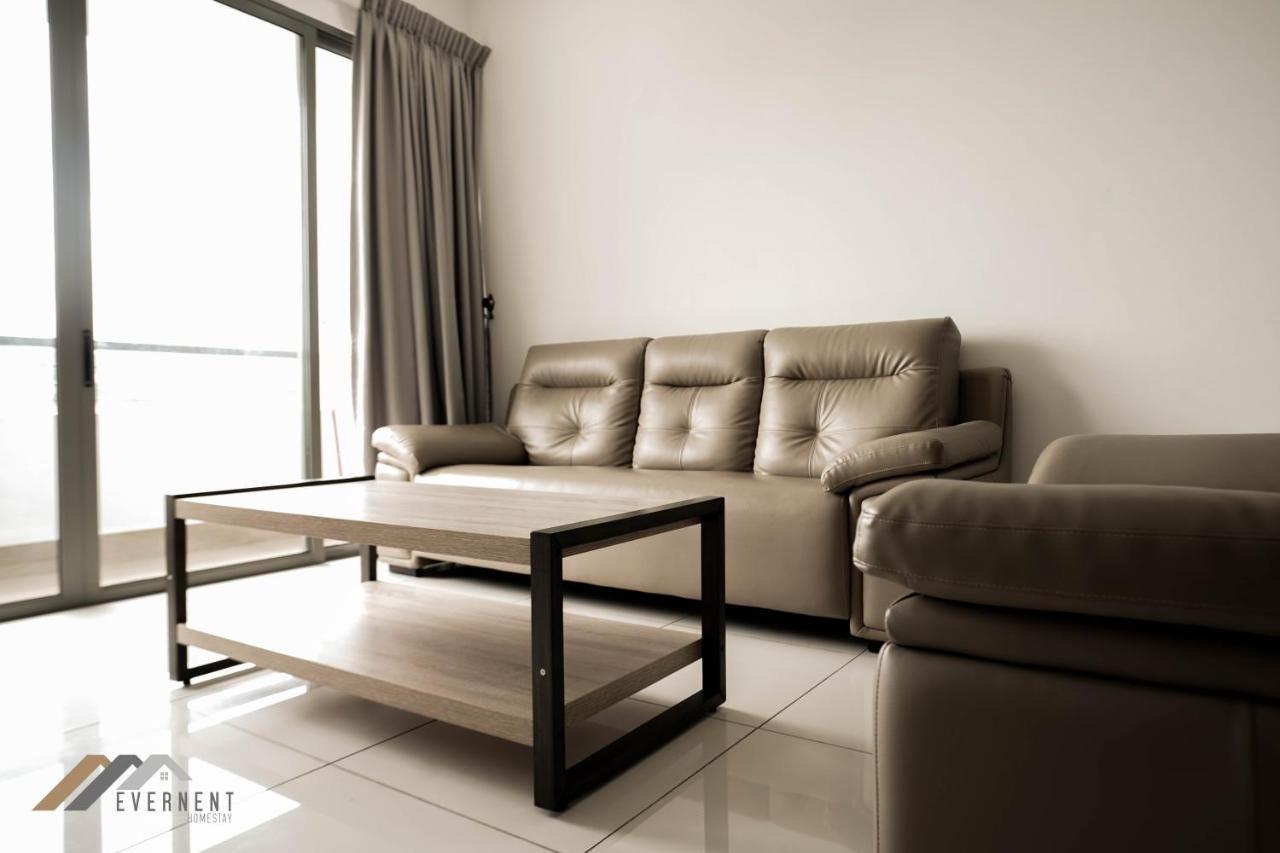 Marina Times Square Homestay By Evernent Miri Exterior photo