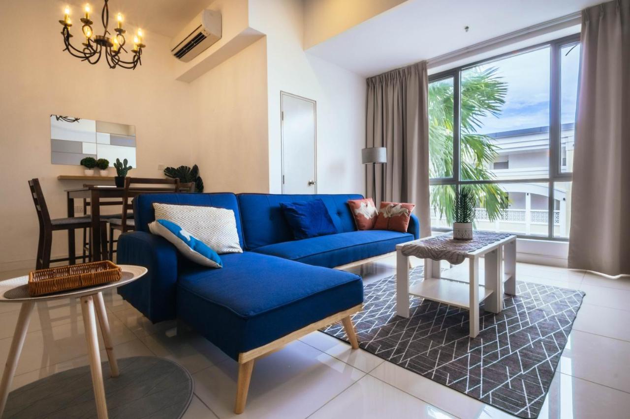 Marina Times Square Homestay By Evernent Miri Exterior photo