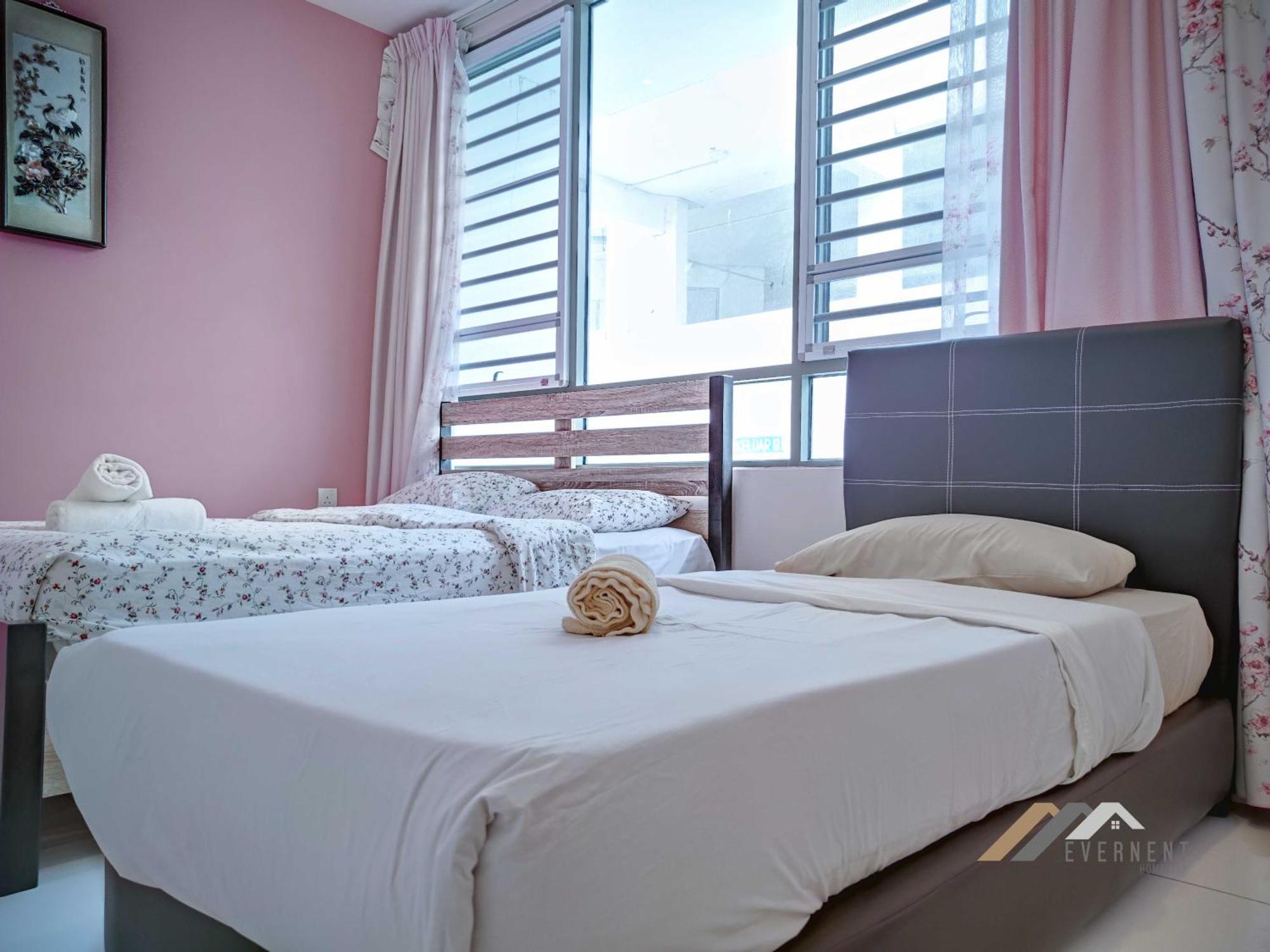 Marina Times Square Homestay By Evernent Miri Exterior photo